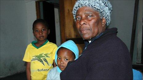 Angelina Maholwana and her grandchildren