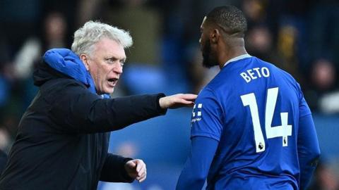 David Moyes and Everton striker Beto