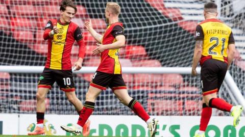 Logan Chalmers celebrates his winner