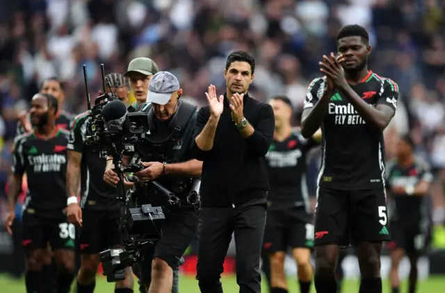 Mikel Arteta and Thomas Partey