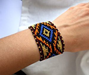 DIY Native American Beaded Bracelet Patterns