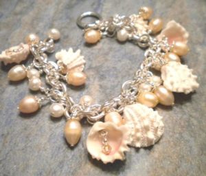 SeaShell Charm Bracelet