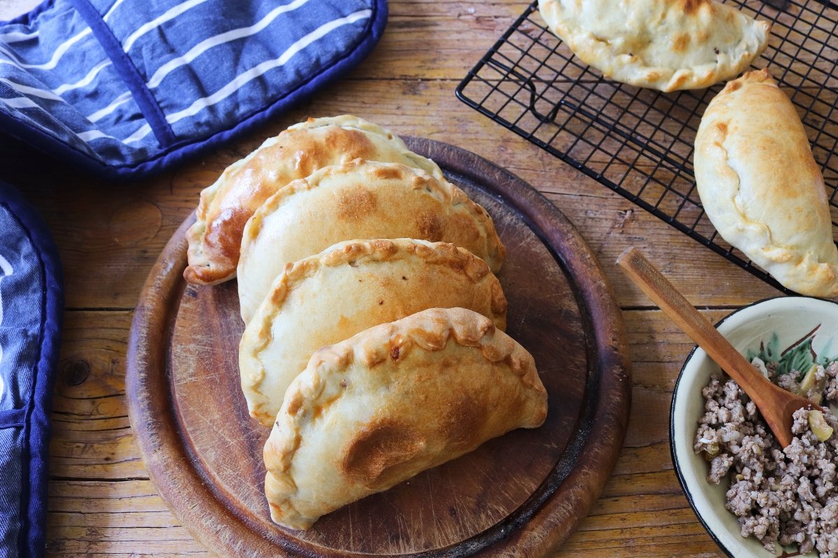 Empanadas argentinas de carne foto principal