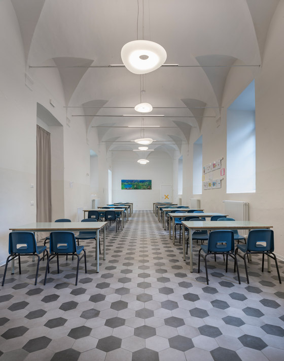 De Amicis Primary School | Manufacturer references | Linea Light Group