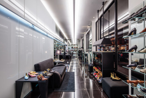 Walter Steiger Boutique | Manufacturer references | Linea Light Group