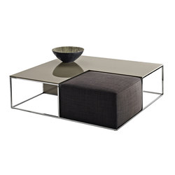 Area | Coffee tables | B&B Italia