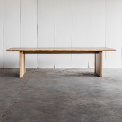 Altar Table | Dining tables | Heerenhuis