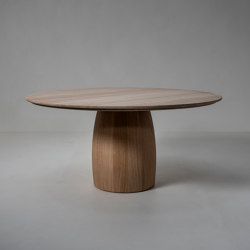 Barrel Dining Table | Dining tables | Van Rossum