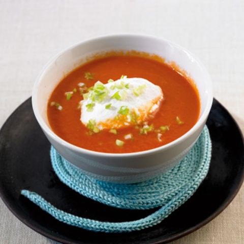 Tomatensuppe mit Gin-Sahne