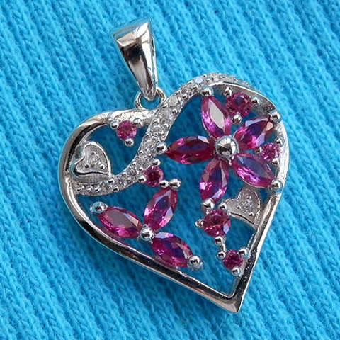 Heart pendant silver 925 ruby stone rhodiumplate