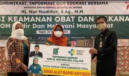 Nur Nadlifah Serahkan 5.000 Alat Rapid Antigen di Tegal - JPNN.com