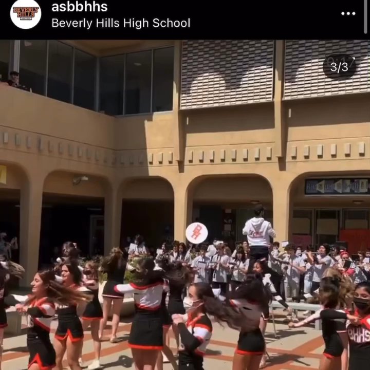 Photo of Beverly Hills High School - Beverly Hills, CA, US. Cheerleaders