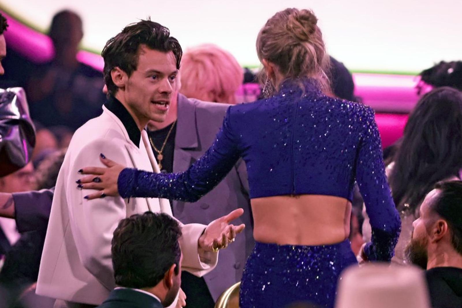 4 Arti Interaksi Taylor Swift dan Harry Styles di Grammy Awards