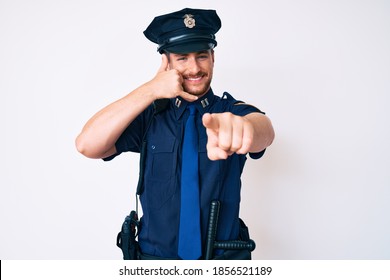 Aggressive Uniformed Caucasian Police Officer Ready Stock Photo ...