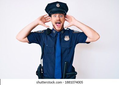 628 Scared Cop Images, Stock Photos & Vectors | Shutterstock