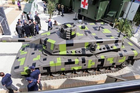 Der Pnather K51 auf der Eurosatory 2024