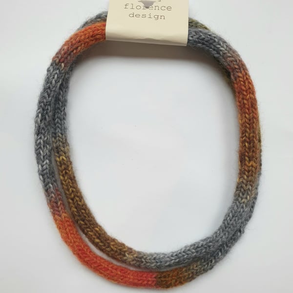 Stripey loop necklace