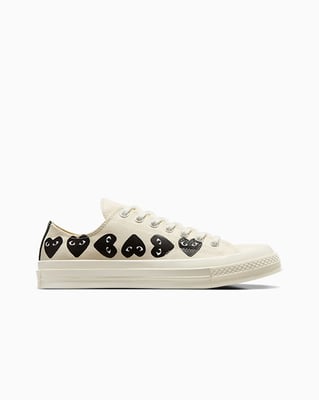 Converse Chuck 70 Low x Comme des Garçons PLAY ‘Multi Heart’ A08150C