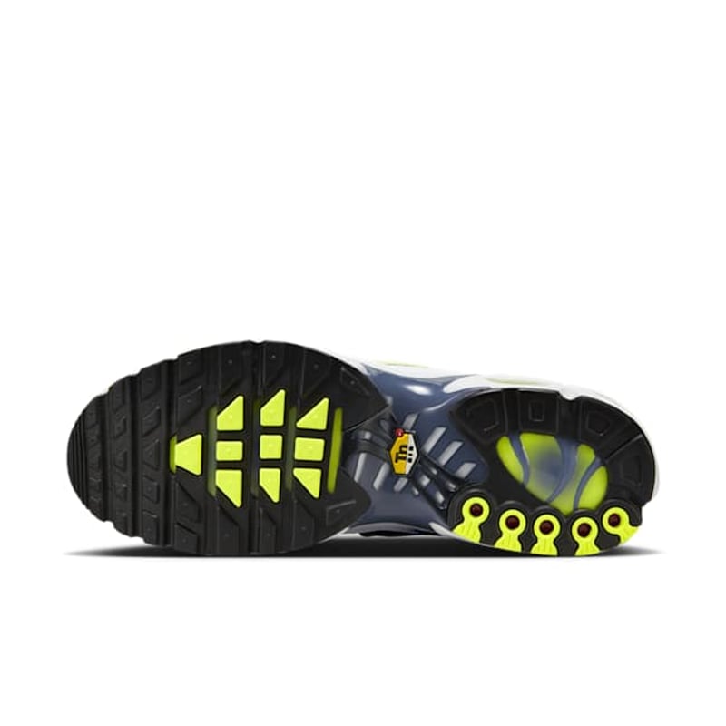 Nike Air Max Plus HV6227-001 02