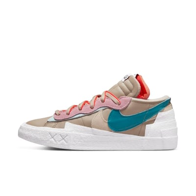 Nike Blazer Low x KAWS x sacai DM7901-200