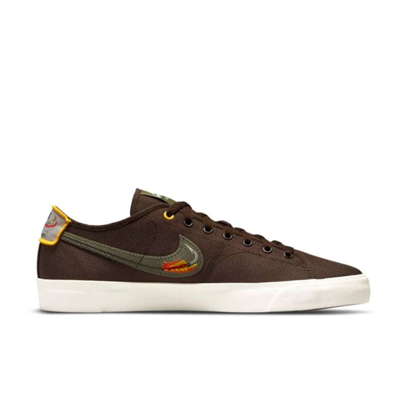 Nike SB Blazer Court x Daan Van Der Linden CZ5605-200 03