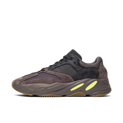 Yeezy Boost 700 EE9614