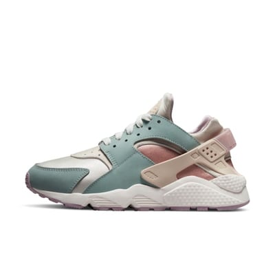 Nike Air Huarache DQ4990-104