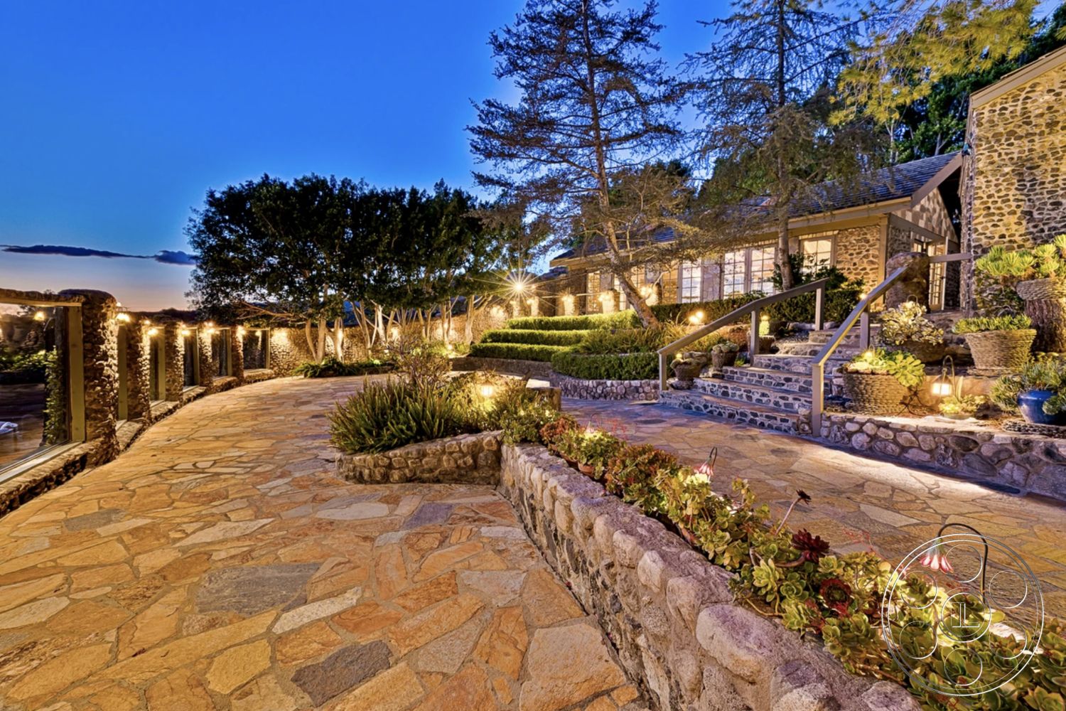 Mansion 83 - Walkway, Patio, Villa, Road, Flagstone, Cobblestone