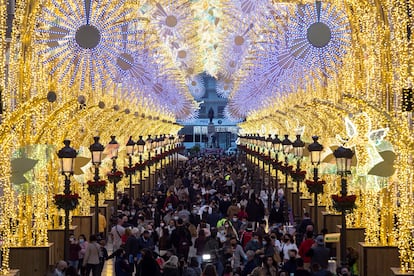 Christmas lights on Larios street in Málaga.