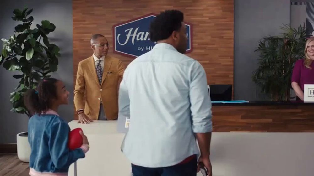 Hilton Hotels TV Spot, 'Experts of the Stay'