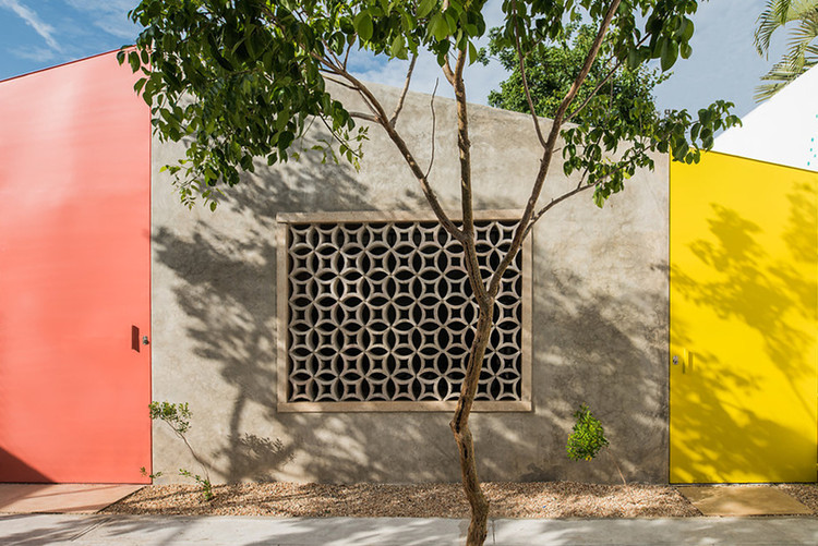 NOON Afterschool / TACO taller de arquitectura contextual | ArchDaily