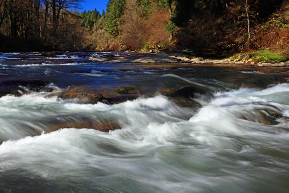 little luckiamute river