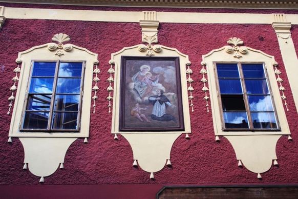 old decorated windows