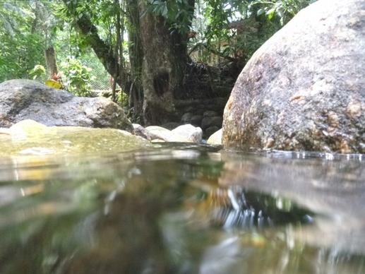 rio agua nature