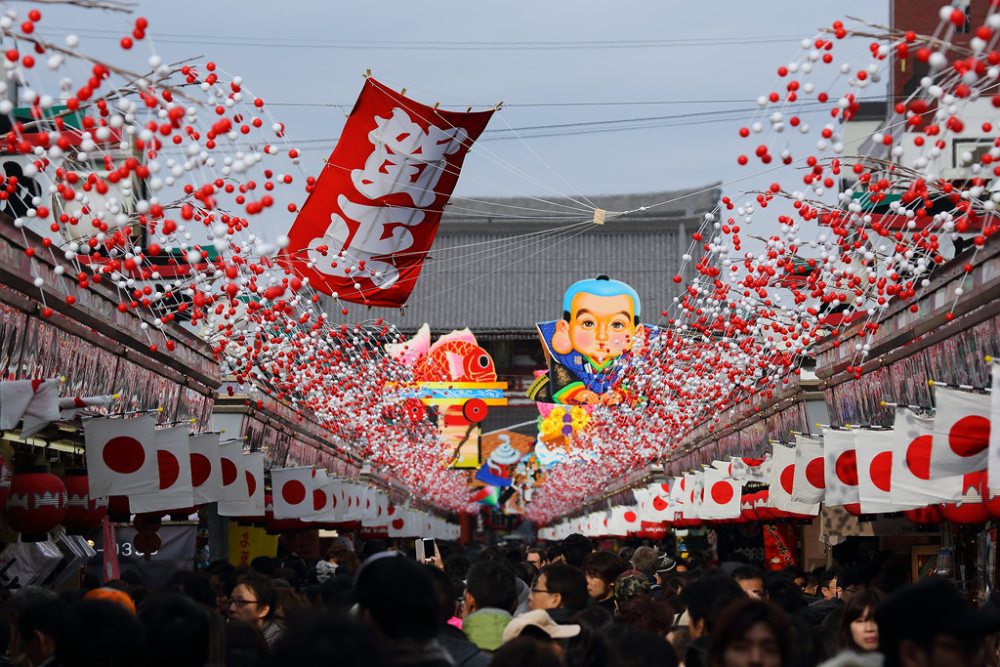 Featured image for A Deep Dive into Japanese New Year: Traditions, Eats, and Festive Fun