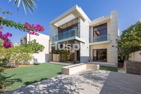 5 Bedroom Villa for Sale in DAMAC Hills, Dubai - Well Priced | Vacant Now | Close to Pool