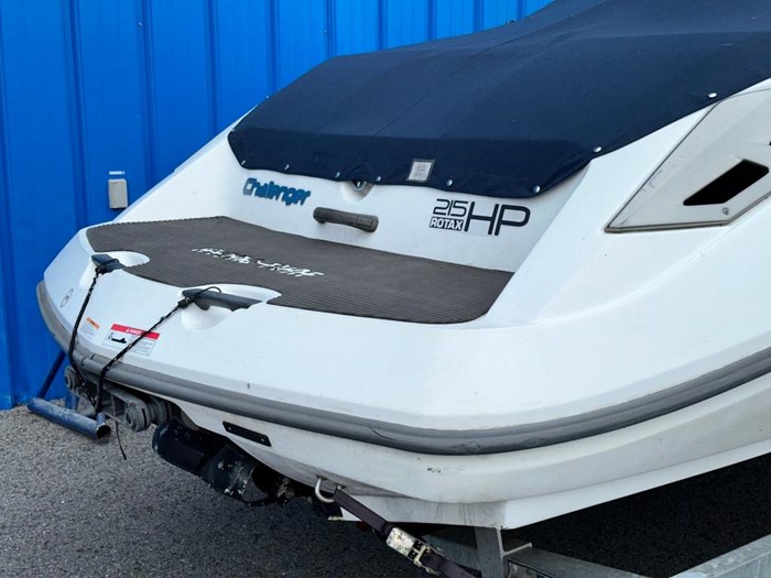 Sea-Doo 180 CHALLENGER 2007 Used Boat for Sale in St-mathias, Quebec ...