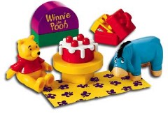 <h1>Pooh's Birthday</h1><div class='tags floatleft'><a href='/sets/2982-1/Pooh-s-Birthday'>2982-1</a> <a href='/sets/theme-Duplo'>Duplo</a> <a class='subtheme' href='/sets/subtheme-Winnie-the-Pooh'>Winnie the Pooh</a> <a class='year' href='/sets/theme-Duplo/year-1999'>1999</a> </div><div class='floatright'>©1999 LEGO Group</div>