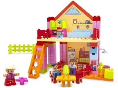 <h1>Playhouse</h1><div class='tags floatleft'><a href='/sets/4689-1/Playhouse'>4689-1</a> <a href='/sets/theme-Duplo'>Duplo</a> <a class='subtheme' href='/sets/subtheme-LEGO-Ville'>LEGO Ville</a> <a class='year' href='/sets/theme-Duplo/year-2004'>2004</a> </div><div class='floatright'>©2004 LEGO Group</div>