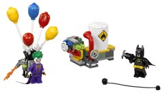 <h1>The Joker Balloon Escape</h1><div class='tags floatleft'><a href='/sets/70900-1/The-Joker-Balloon-Escape'>70900-1</a> <a href='/sets/theme-The-LEGO-Batman-Movie'>The LEGO Batman Movie</a> <a class='year' href='/sets/theme-The-LEGO-Batman-Movie/year-2017'>2017</a> </div><div class='floatright'>©2017 LEGO Group</div>