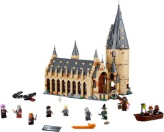 <h1>Hogwarts Great Hall</h1><div class='tags floatleft'><a href='/sets/75954-1/Hogwarts-Great-Hall'>75954-1</a> <a href='/sets/theme-Harry-Potter'>Harry Potter</a> <a class='subtheme' href='/sets/subtheme-Philosopher-s-Stone'>Philosopher's Stone</a> <a class='year' href='/sets/theme-Harry-Potter/year-2018'>2018</a> </div><div class='floatright'>©2018 LEGO Group</div>