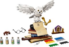 <h1>Hogwarts Icons - Collectors' Edition</h1><div class='tags floatleft'><a href='/sets/76391-1/Hogwarts-Icons-Collectors-Edition'>76391-1</a> <a href='/sets/theme-Harry-Potter'>Harry Potter</a> <a class='subtheme' href='/sets/subtheme-Miscellaneous'>Miscellaneous</a> <a class='year' href='/sets/theme-Harry-Potter/year-2021'>2021</a> </div><div class='floatright'>©2021 LEGO Group</div>