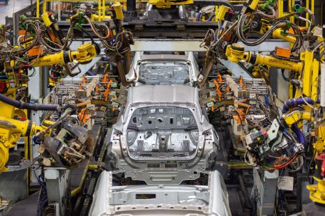 Nissan invests billions in transforming UK plant for EVs