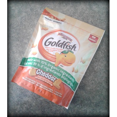 goldfish 70%organic ingredients