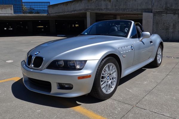 2001 BMW Z3 2.5i 5-Speed