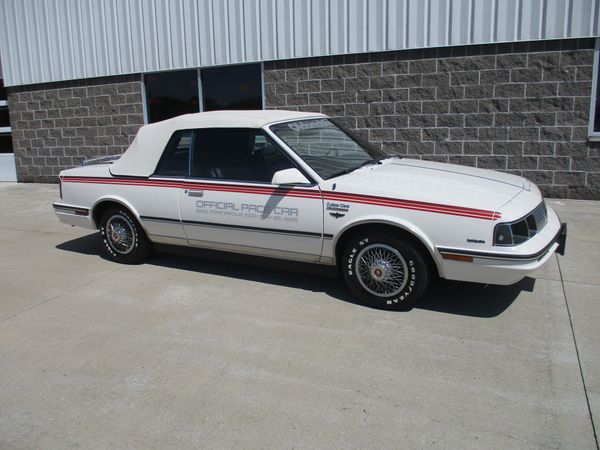 1985 Oldsmobile Cutlass Ciera Brougham Indy 500 Festival Parade Car