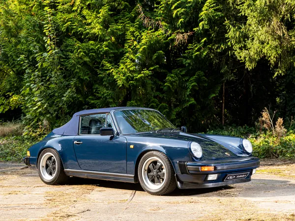 1987 Porsche 911 Carrera 3.2 Cabriolet