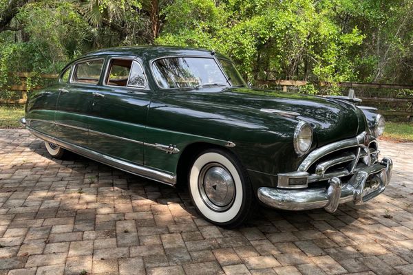 1951 Hudson Hornet Twin h-Power