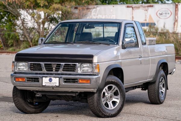 1997 Nissan Truck XE Extended Cab