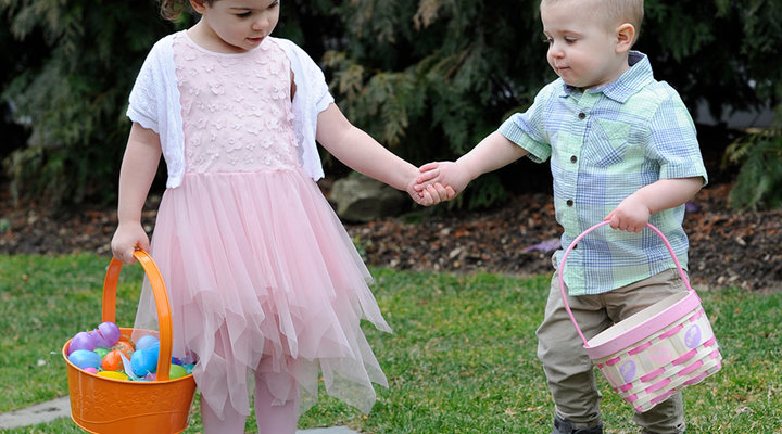 Karen-Wagner-children-with-easter-baskets.low.jpg